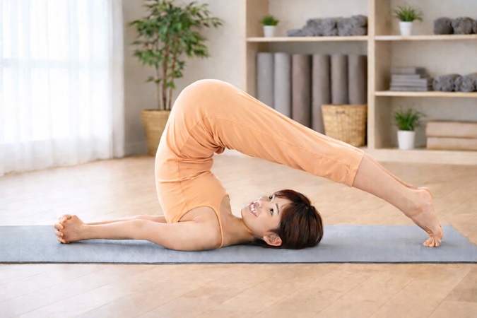 鋤のポーズの練習方法